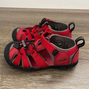 Boy’s Keen Washable Sandals, Red, Size 10K